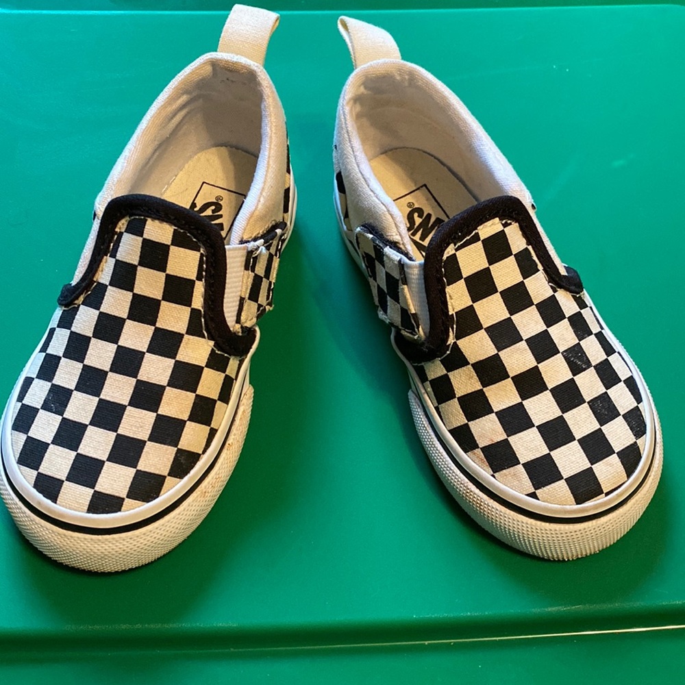Kid’s Vans Checkered Shoes Sz:6